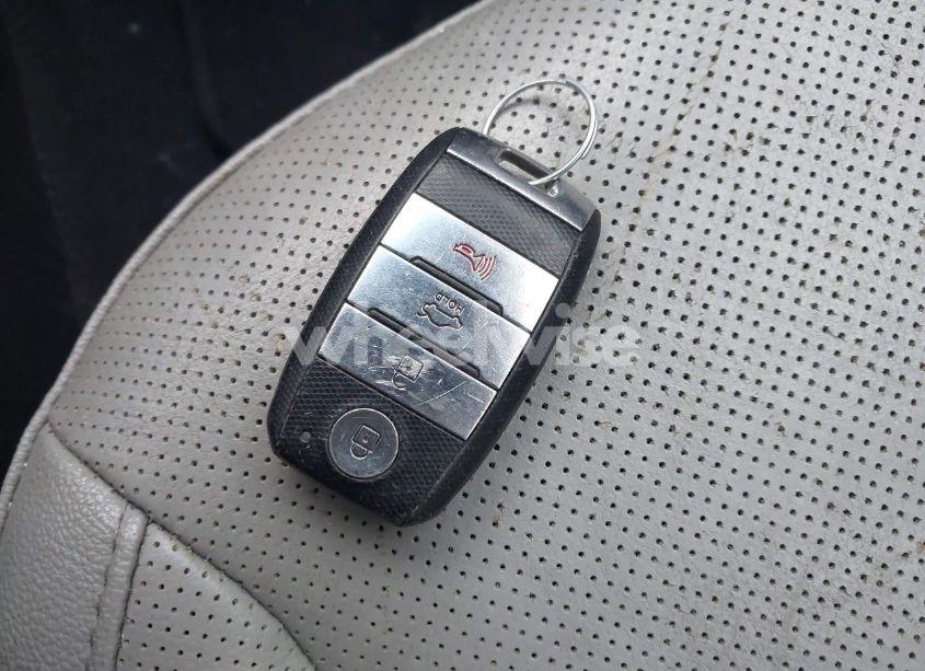 Photo 11 of 2015 Kia Optima EX (VIN 5XXGN4A76FG414183)