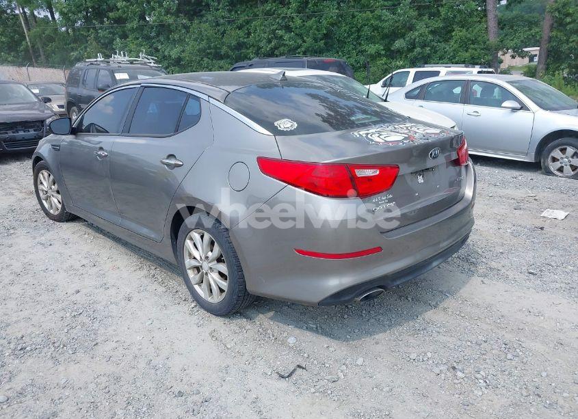 Photo 3 of 2015 Kia Optima EX (VIN 5XXGN4A76FG444820)