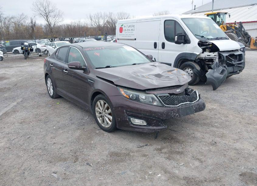 2015 Kia Optima EX (VIN 5XXGN4A76FG452965) main photo