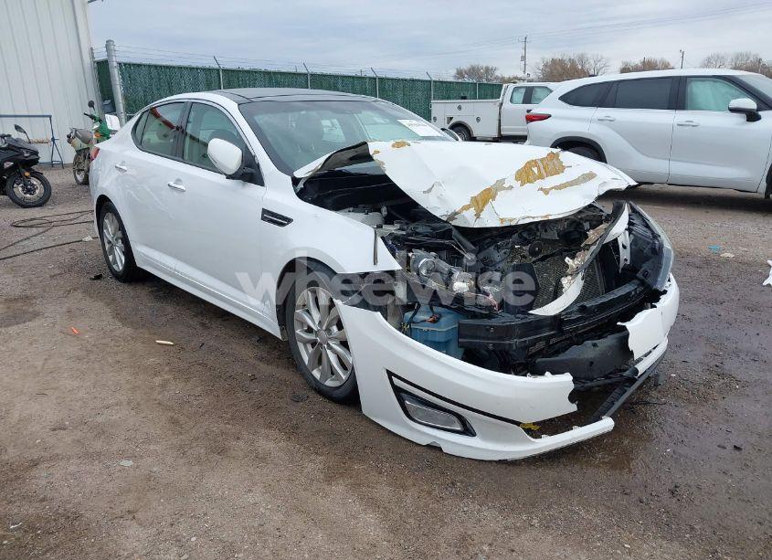 2015 Kia Optima EX (VIN 5XXGN4A76FG474657) main photo