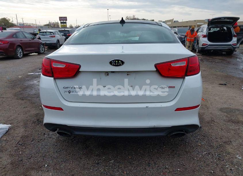 Photo 16 of 2015 Kia Optima EX (VIN 5XXGN4A76FG474657)