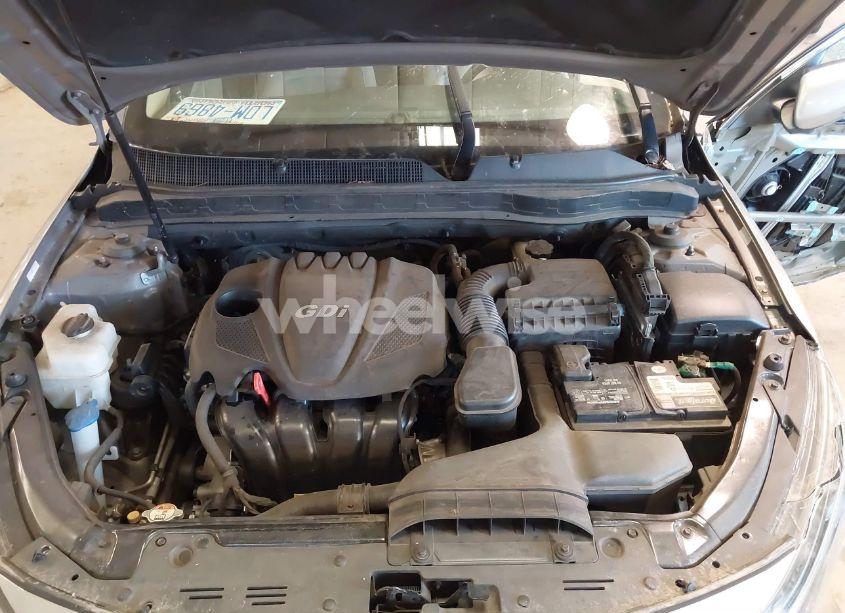 Photo 10 of 2015 Kia Optima EX (VIN 5XXGN4A76FG481964)