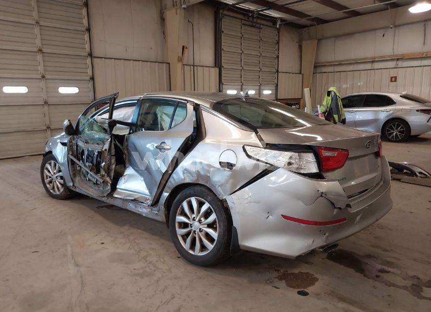 Photo 3 of 2015 Kia Optima EX (VIN 5XXGN4A76FG481964)