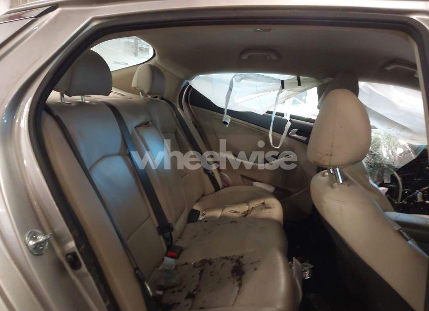 Photo 8 of 2015 Kia Optima EX (VIN 5XXGN4A76FG481964)