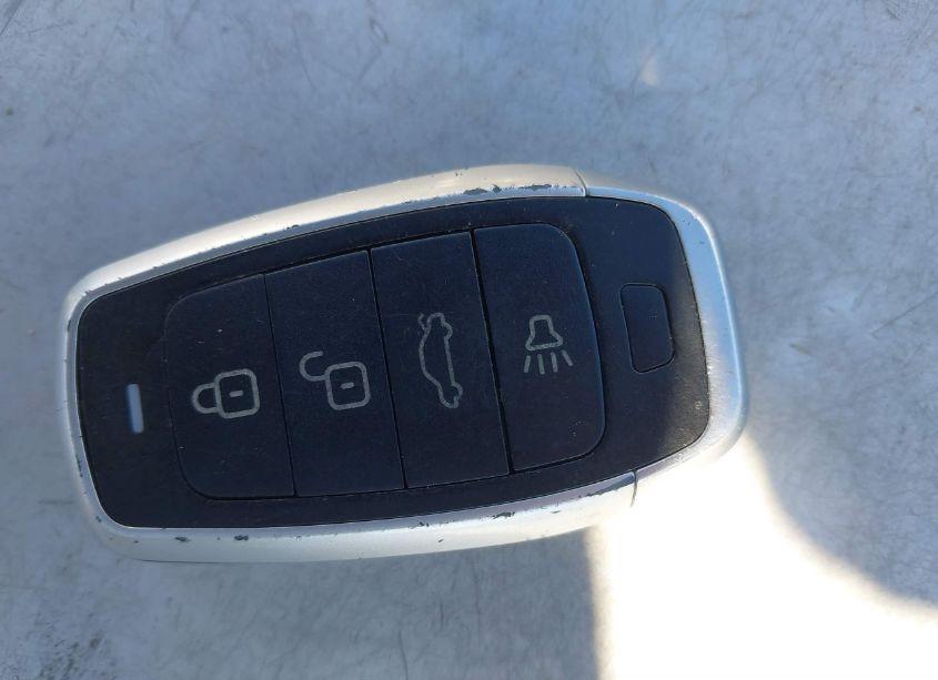 Photo 11 of 2015 Kia Optima EX (VIN 5XXGN4A76FG495301)