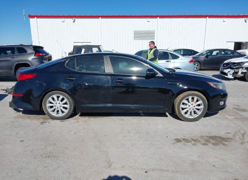 Photo 14 of 2015 Kia Optima EX (VIN 5XXGN4A76FG495301)