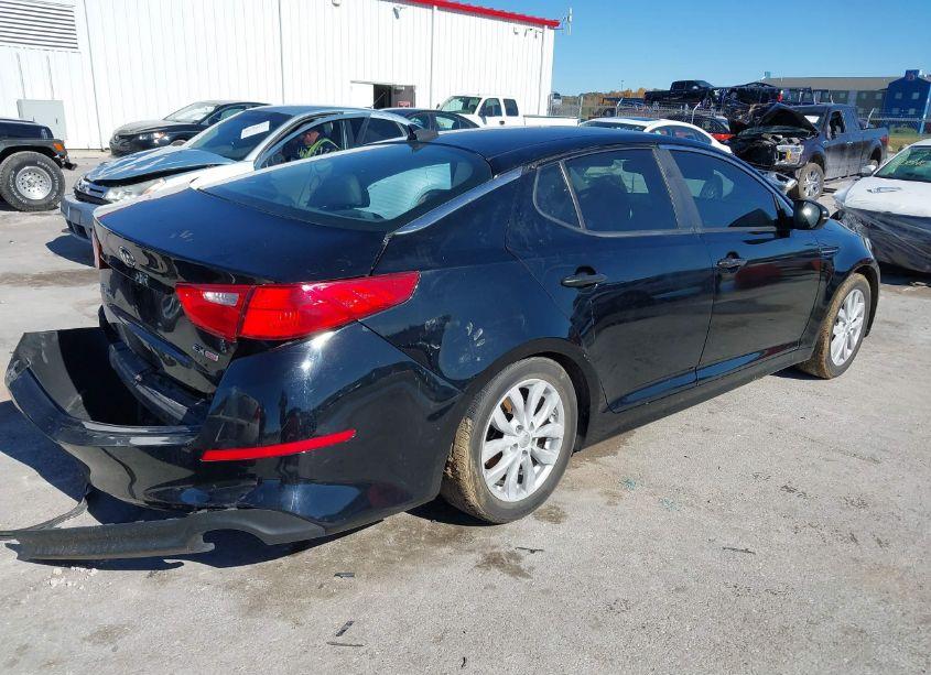 Photo 4 of 2015 Kia Optima EX (VIN 5XXGN4A76FG495301)