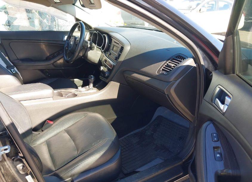 Photo 5 of 2015 Kia Optima EX (VIN 5XXGN4A76FG495301)