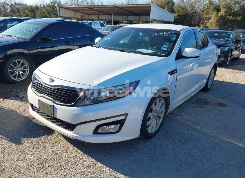 Photo 2 of 2015 Kia Optima EX (VIN 5XXGN4A76FG495685)