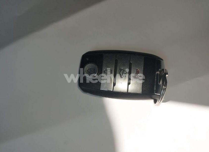 Photo 11 of 2015 Kia Optima EX (VIN 5XXGN4A76FG508760)