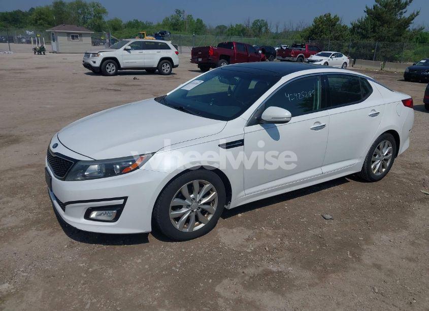 Photo 2 of 2015 Kia Optima EX (VIN 5XXGN4A76FG508760)