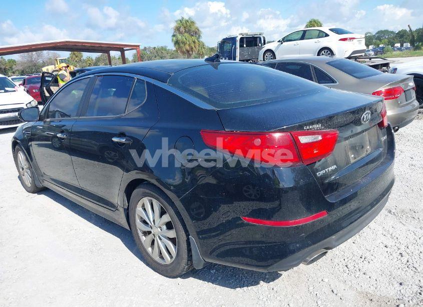 Photo 3 of 2015 Kia Optima EX (VIN 5XXGN4A76FG511190)