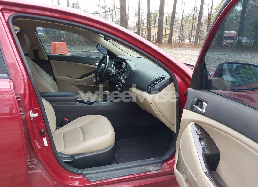 Photo 5 of 2015 Kia Optima EX (VIN 5XXGN4A76FG511366)