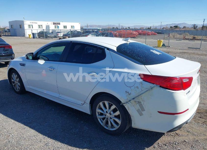 Photo 3 of 2015 Kia Optima EX (VIN 5XXGN4A76FG512789)