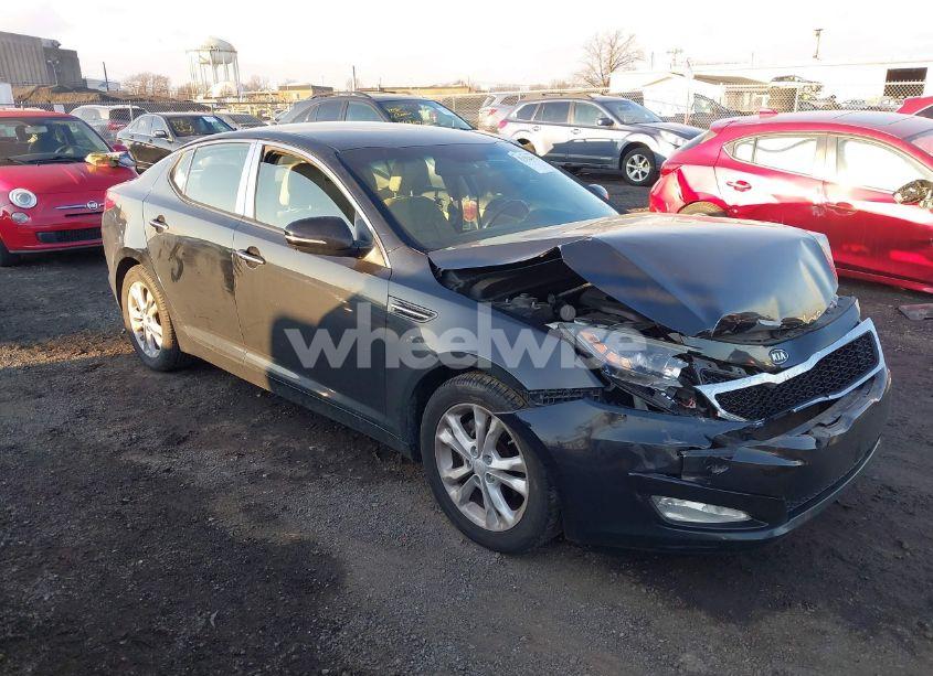 2012 Kia Optima EX (VIN 5XXGN4A77CG006917) main photo