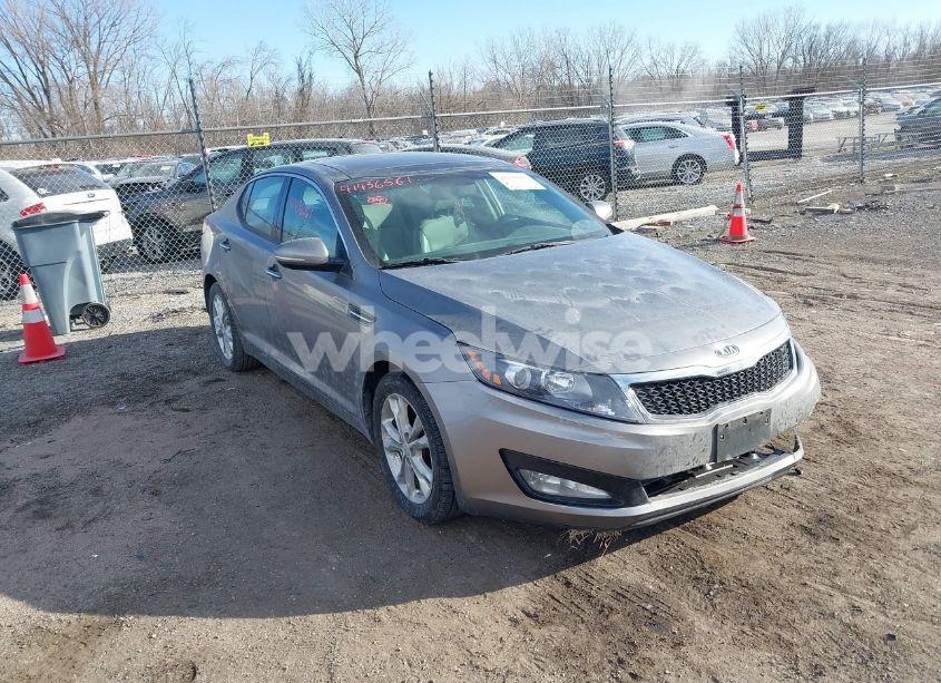 2012 Kia Optima EX (VIN 5XXGN4A77CG012488) main photo