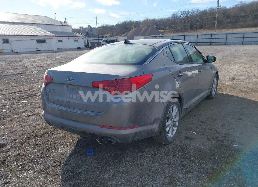Photo 4 of 2012 Kia Optima EX (VIN 5XXGN4A77CG012488)