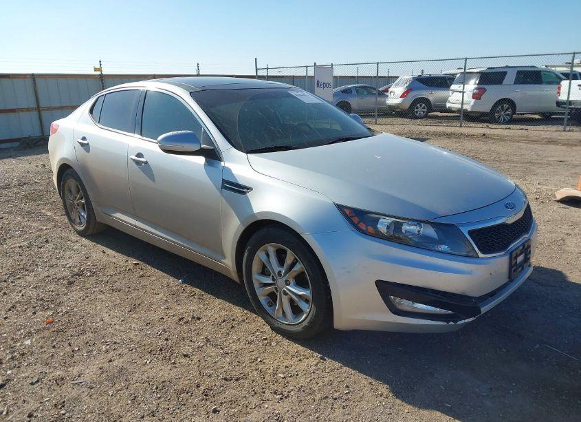 2012 Kia Optima EX (VIN 5XXGN4A77CG021031) main photo