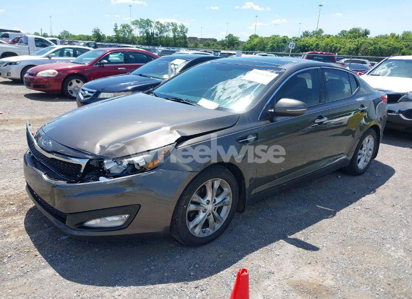 Photo 2 of 2012 Kia Optima EX (VIN 5XXGN4A77CG023524)