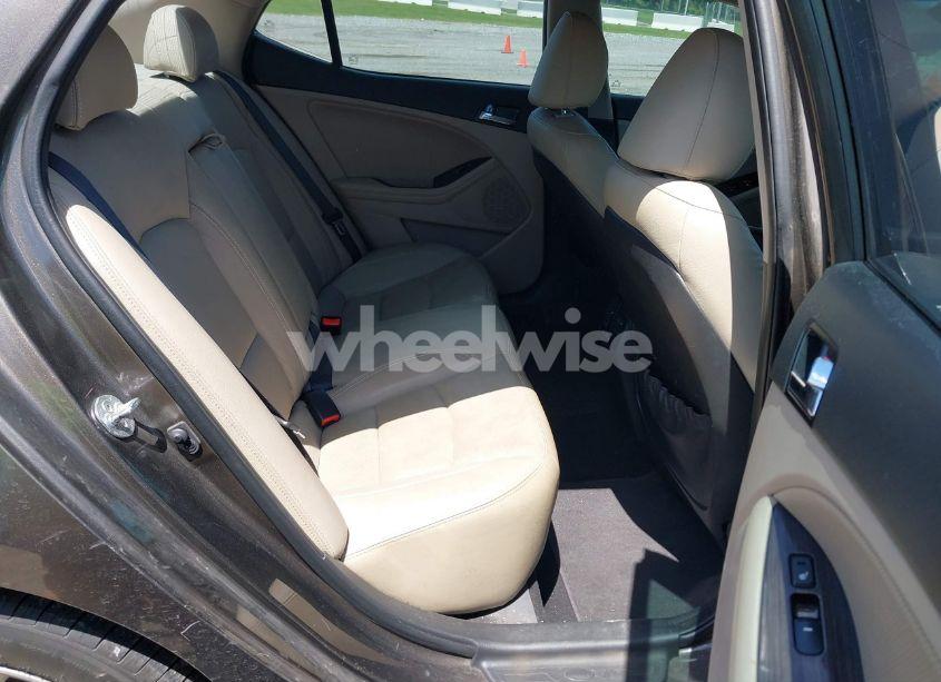 Photo 8 of 2012 Kia Optima EX (VIN 5XXGN4A77CG023524)