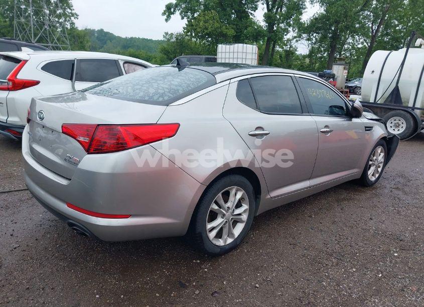 Photo 4 of 2012 Kia Optima EX (VIN 5XXGN4A77CG023586)