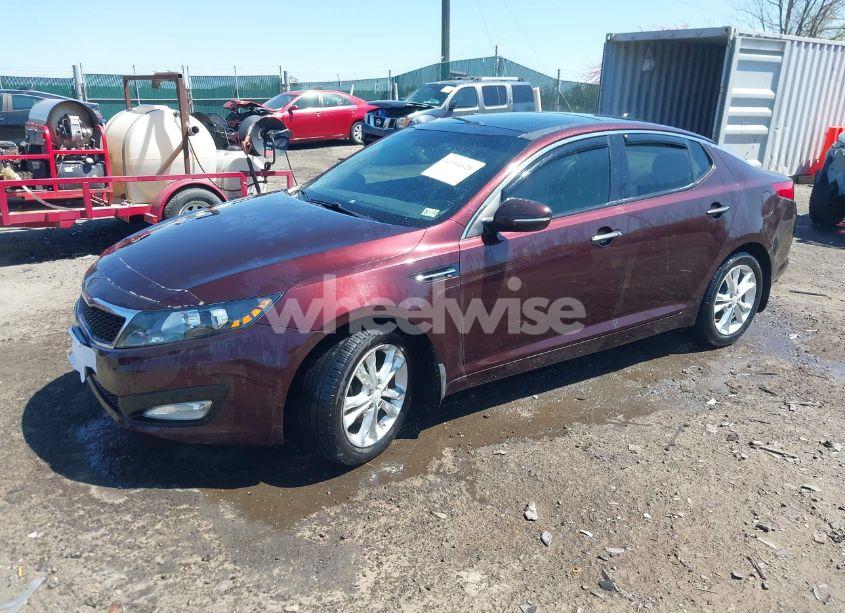 Photo 2 of 2012 Kia Optima EX (VIN 5XXGN4A77CG070651)