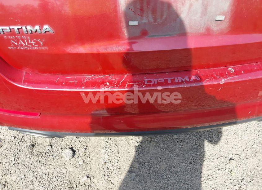 Photo 12 of 2012 Kia Optima EX (VIN 5XXGN4A77CG082556)