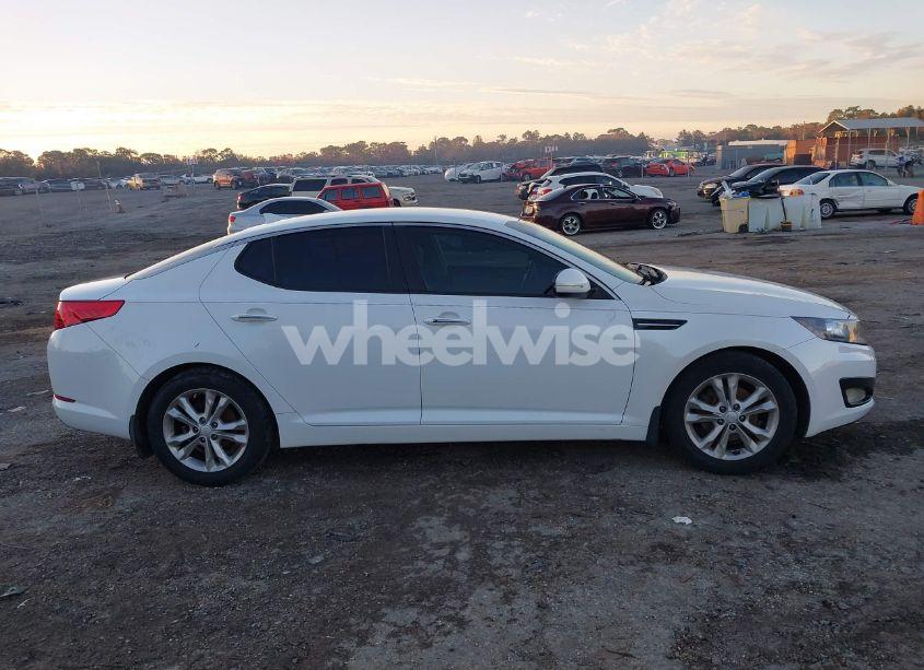 Photo 12 of 2012 Kia Optima EX (VIN 5XXGN4A77CG085683)