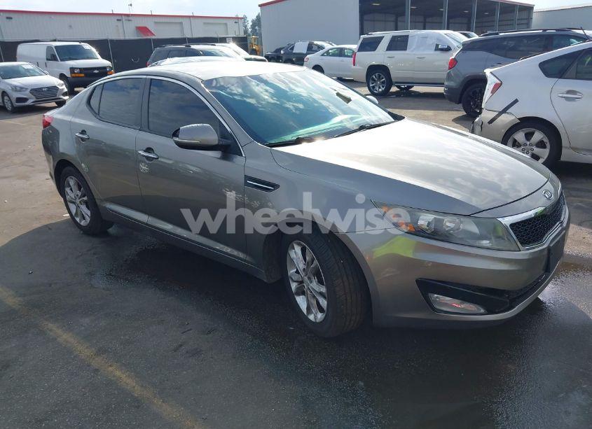 2012 Kia Optima EX (VIN 5XXGN4A77CG086011) main photo