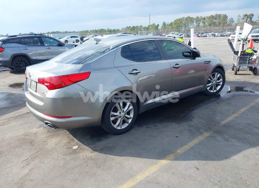 Photo 4 of 2012 Kia Optima EX (VIN 5XXGN4A77CG086011)
