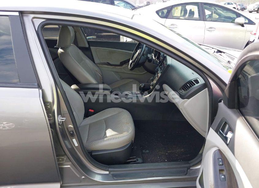 Photo 5 of 2012 Kia Optima EX (VIN 5XXGN4A77CG086011)