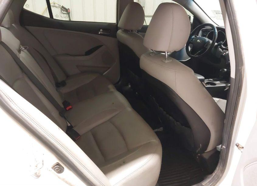 Photo 8 of 2013 Kia Optima EX (VIN 5XXGN4A77DG102886)