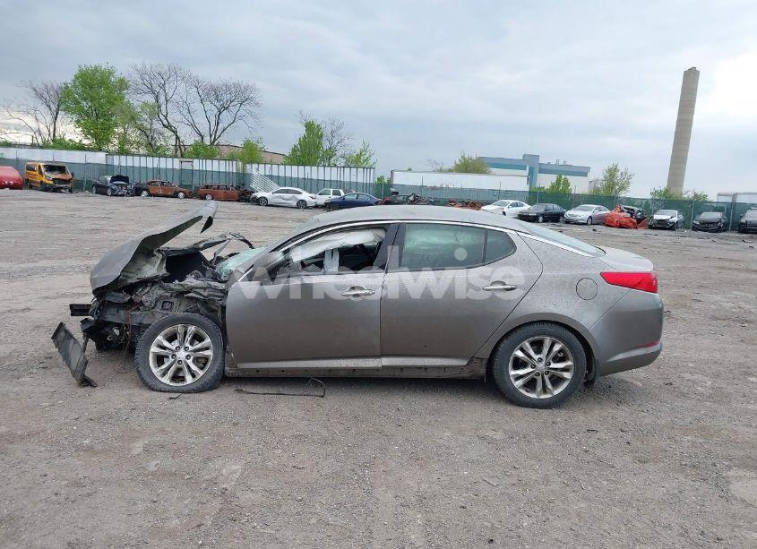 Photo 13 of 2013 Kia Optima EX (VIN 5XXGN4A77DG111541)