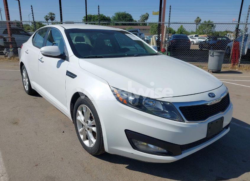 2013 Kia Optima EX (VIN 5XXGN4A77DG152350) main photo