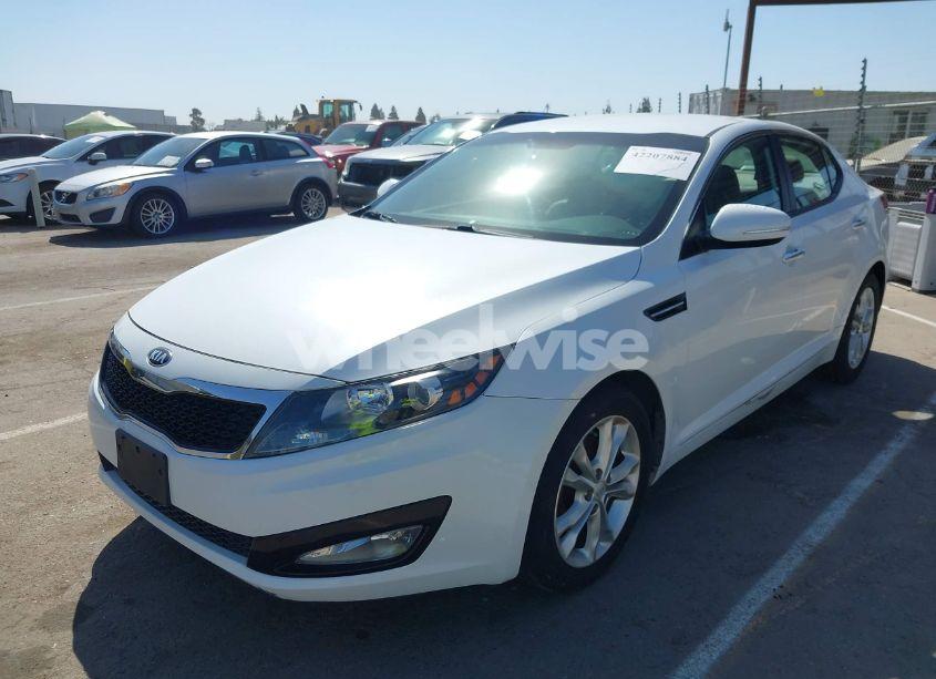 Photo 2 of 2013 Kia Optima EX (VIN 5XXGN4A77DG152350)