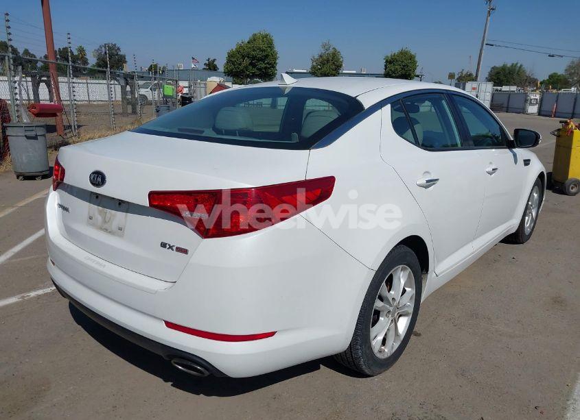 Photo 4 of 2013 Kia Optima EX (VIN 5XXGN4A77DG152350)