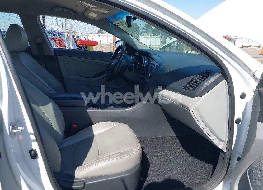 Photo 5 of 2013 Kia Optima EX (VIN 5XXGN4A77DG152350)