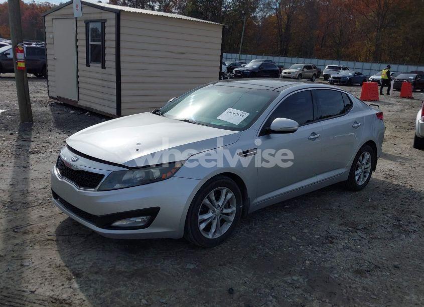 Photo 2 of 2013 Kia Optima EX (VIN 5XXGN4A77DG174025)