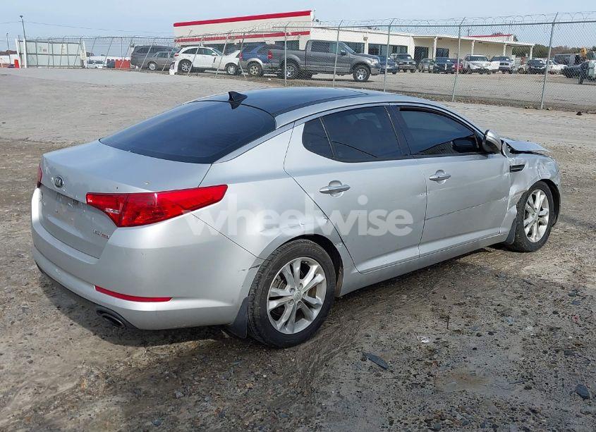 Photo 4 of 2013 Kia Optima EX (VIN 5XXGN4A77DG174025)