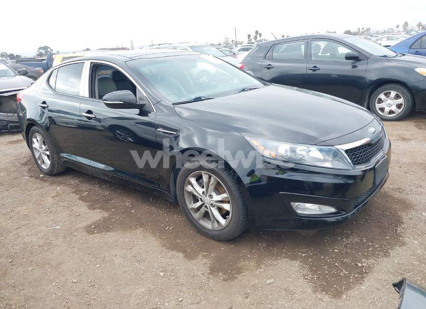 2013 Kia Optima EX (VIN 5XXGN4A77DG218833) main photo