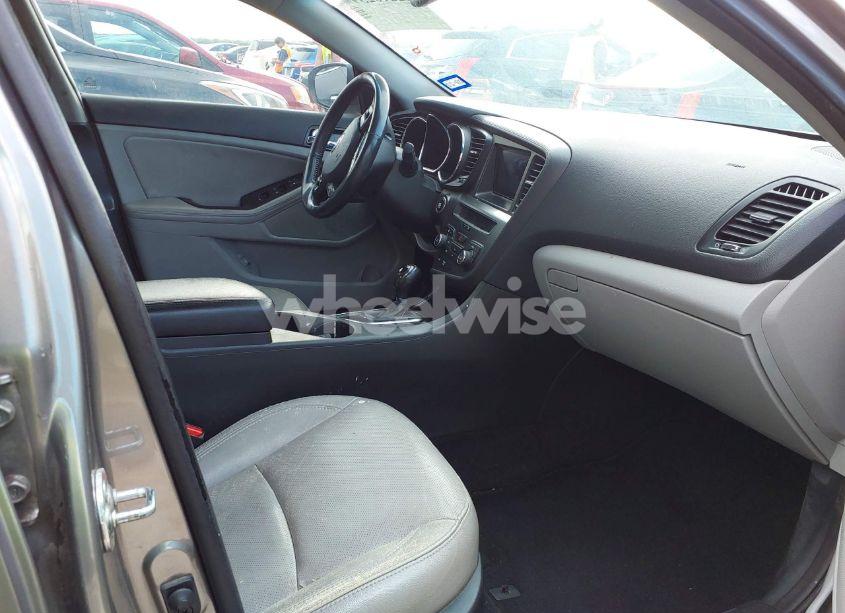 Photo 5 of 2013 Kia Optima EX (VIN 5XXGN4A77DG227046)