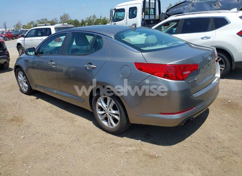 Photo 3 of 2013 Kia Optima EX (VIN 5XXGN4A77DG244364)