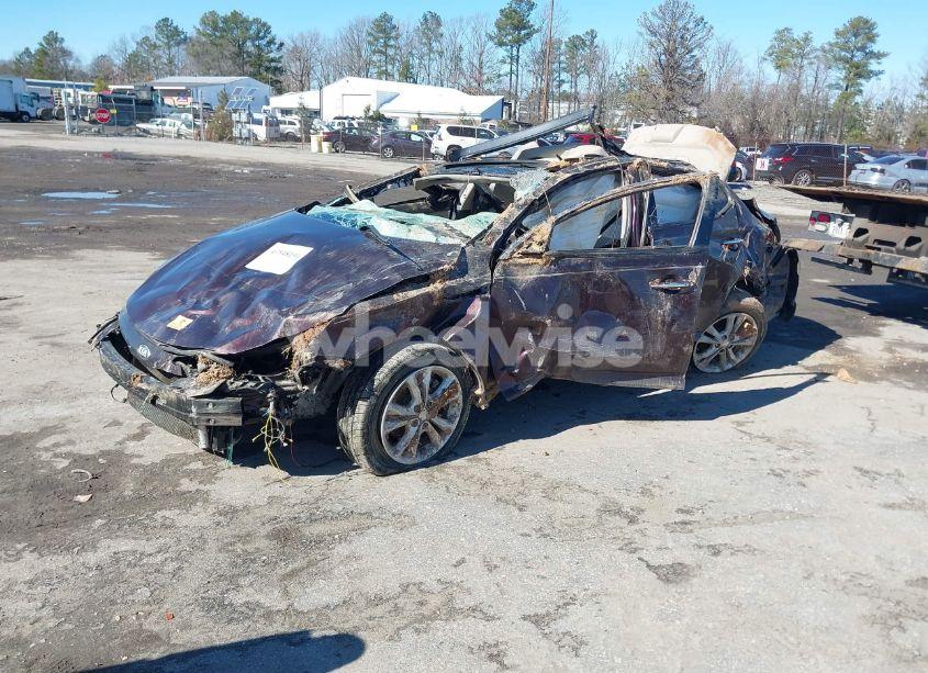 Photo 2 of 2013 Kia Optima EX (VIN 5XXGN4A77DG247846)