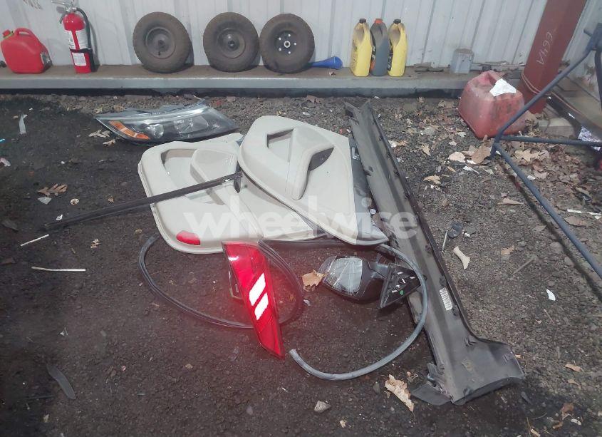 Photo 12 of 2014 Kia Optima EX (VIN 5XXGN4A77EG271744)