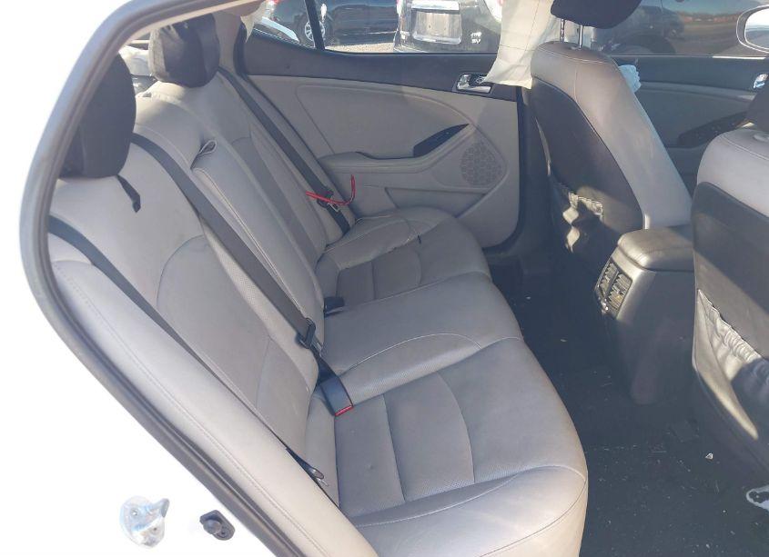 Photo 8 of 2015 Kia Optima EX (VIN 5XXGN4A77FG365480)