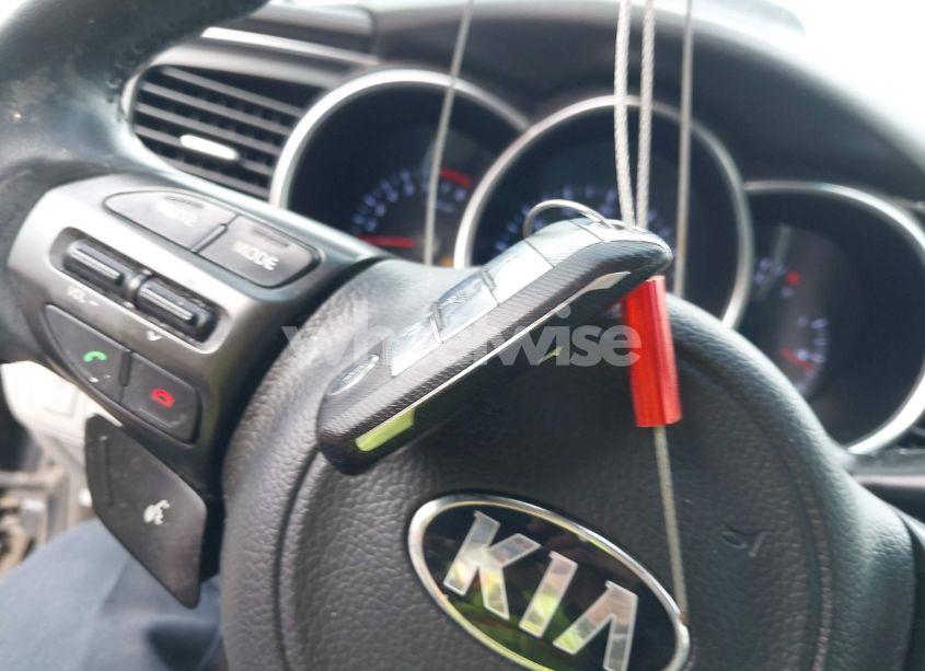 Photo 11 of 2015 Kia Optima EX (VIN 5XXGN4A77FG393845)