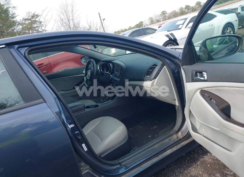 Photo 5 of 2015 Kia Optima EX (VIN 5XXGN4A77FG393845)