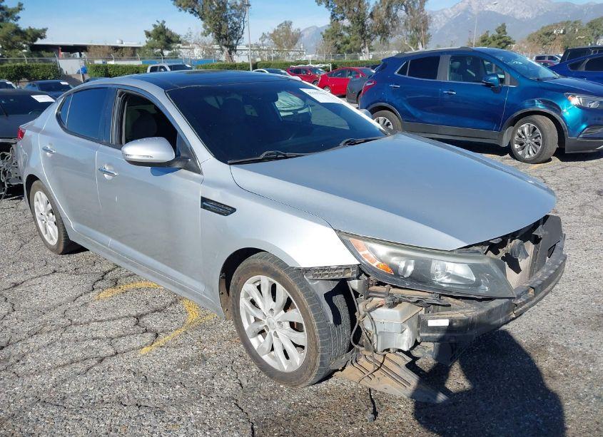 2015 Kia Optima EX (VIN 5XXGN4A77FG395014) main photo
