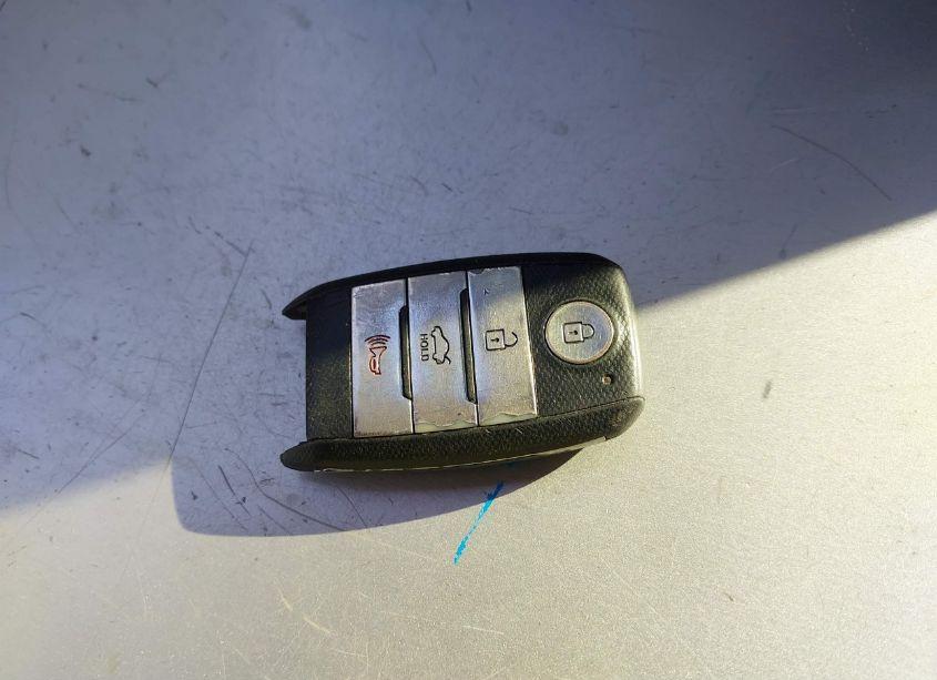 Photo 11 of 2015 Kia Optima EX (VIN 5XXGN4A77FG395014)