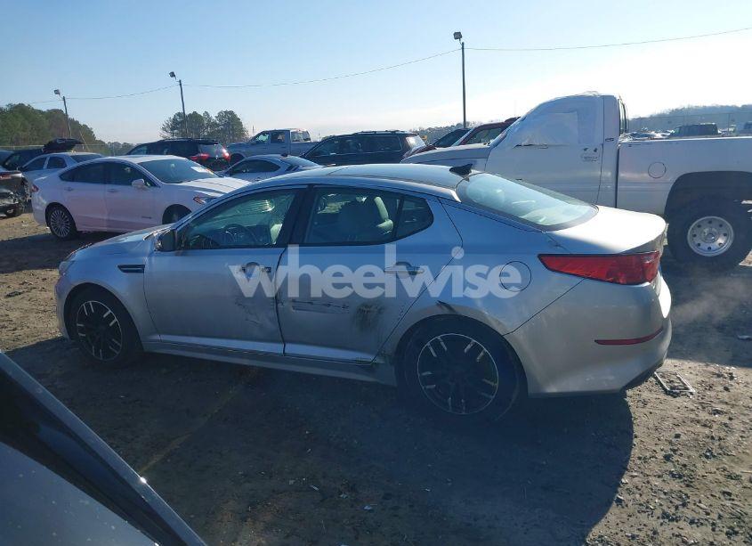 Photo 14 of 2015 Kia Optima EX (VIN 5XXGN4A77FG405802)